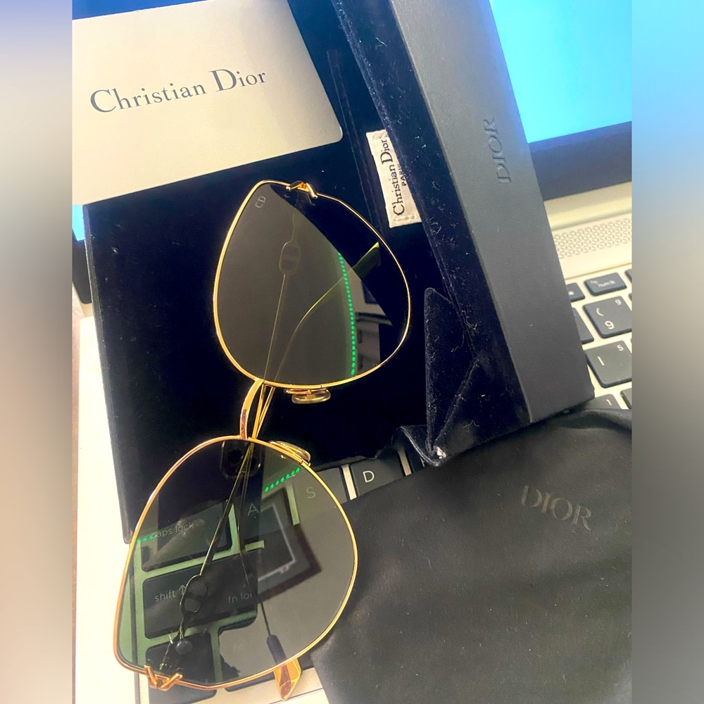Authentic Christian Dior Sunglasses 
Dior 62mm Frame